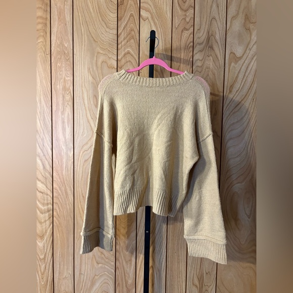 Oatmeal Knit Sweater Top - Picture 3 of 3